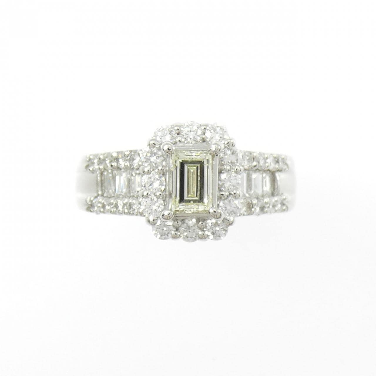 PT900 ダイヤモンド リング 0.329CT