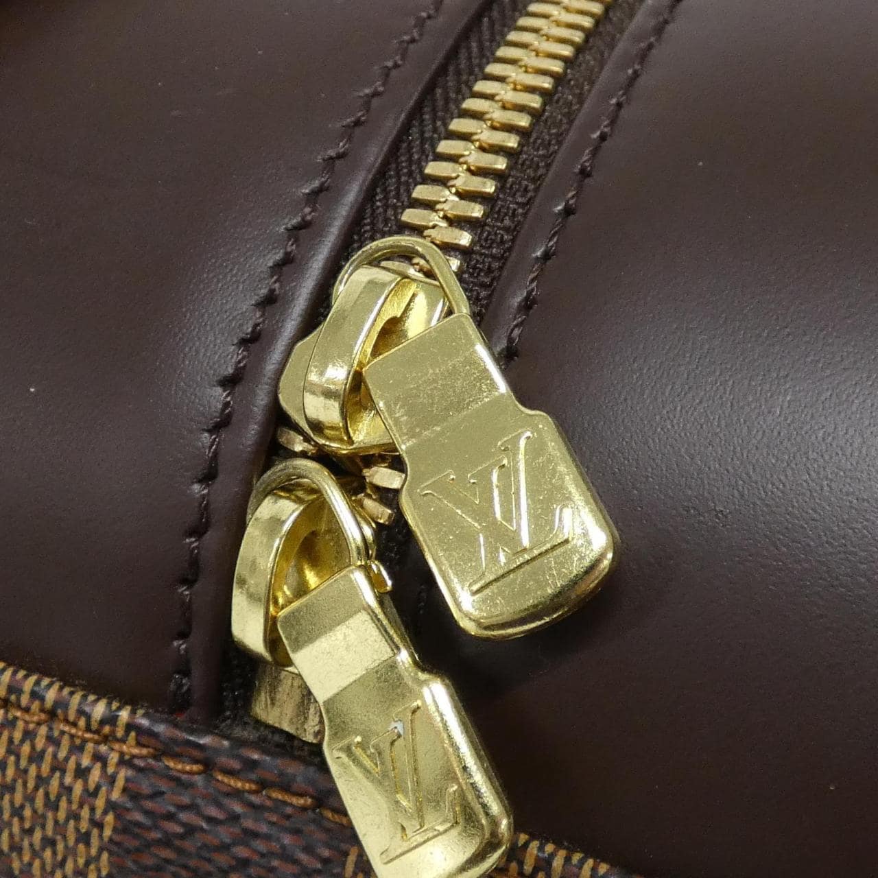 ルイヴィトン ダミエ サリア オリゾンタル N51282 バッグ