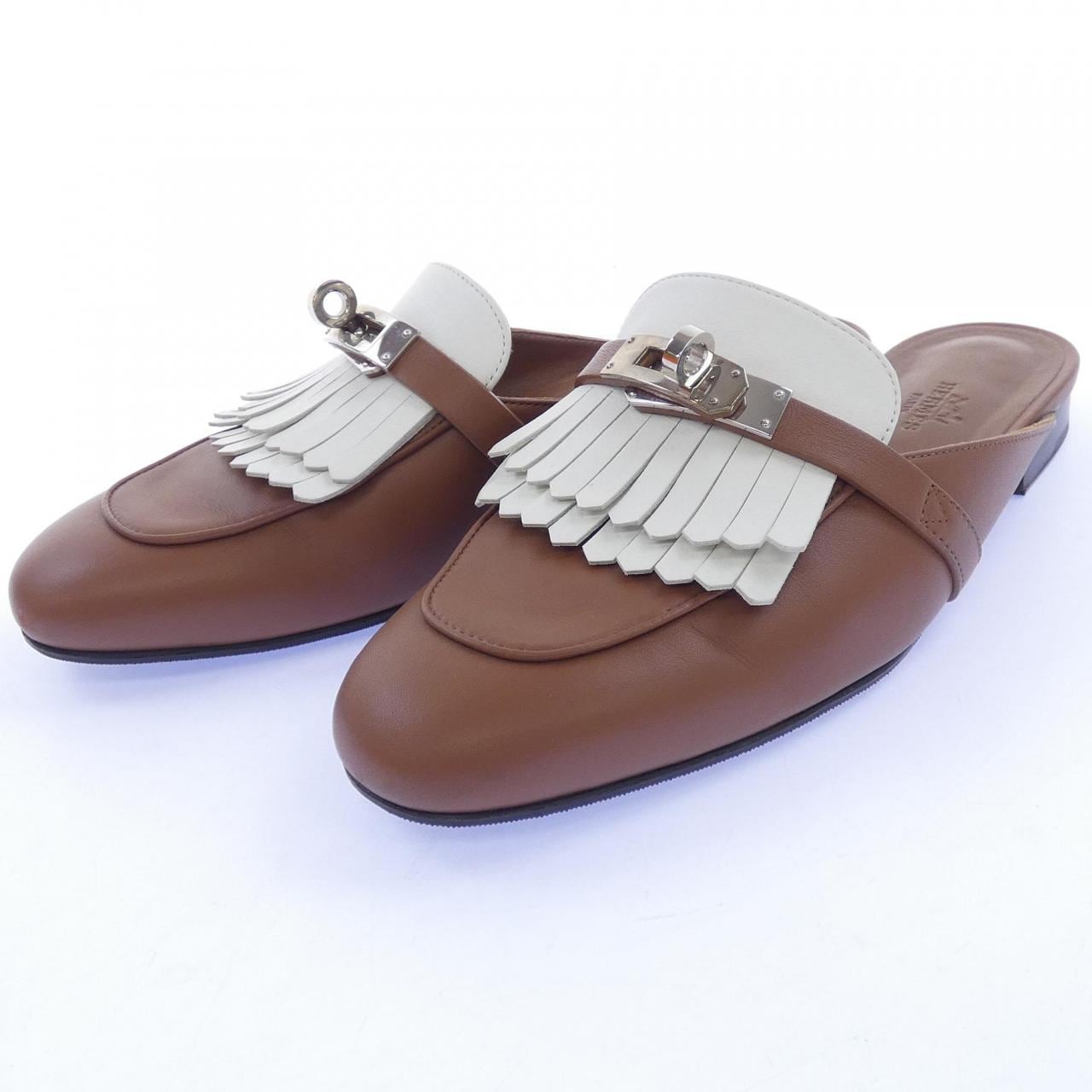 エルメス HERMES オズ ケリーバックル 241068Z サンダル