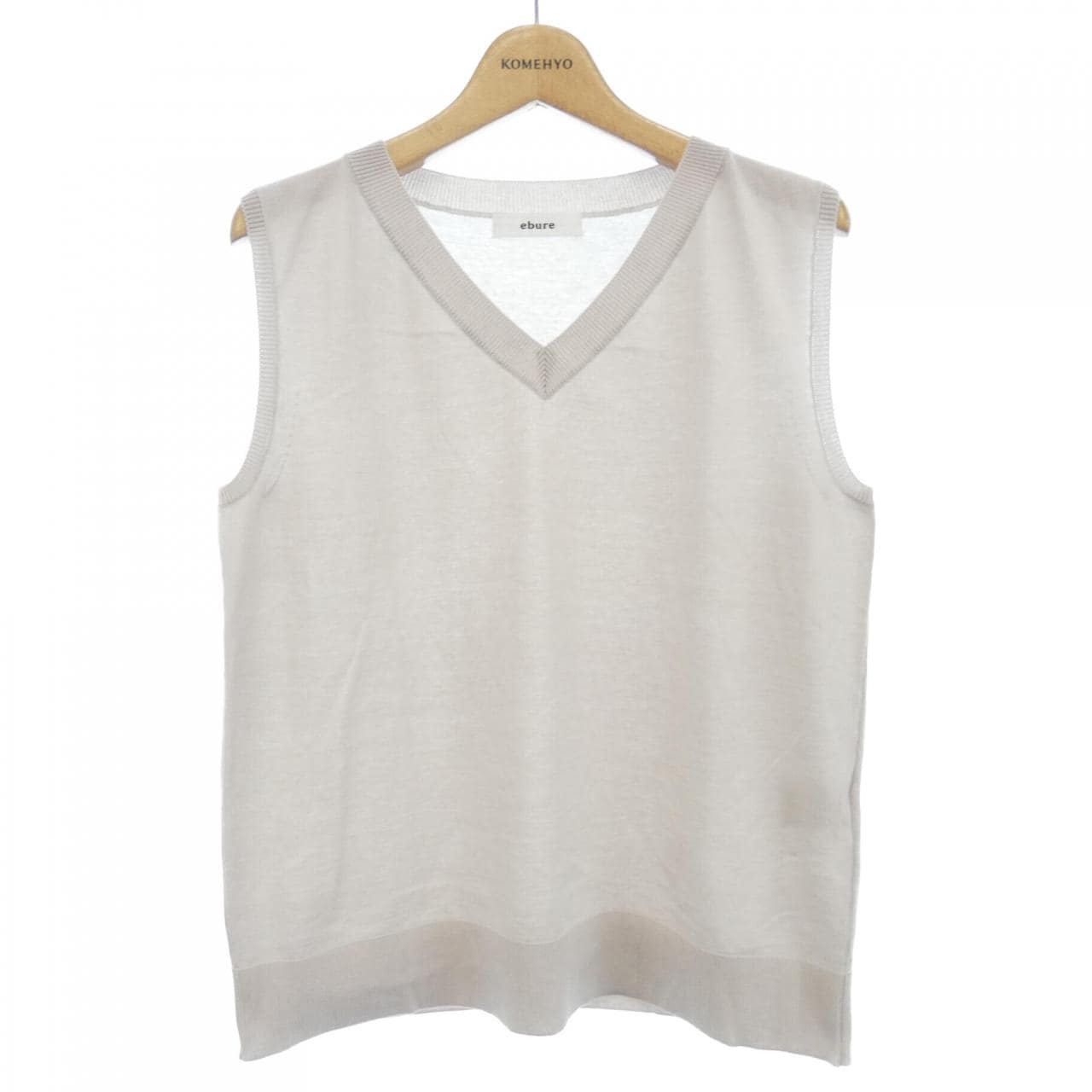 ebure vest