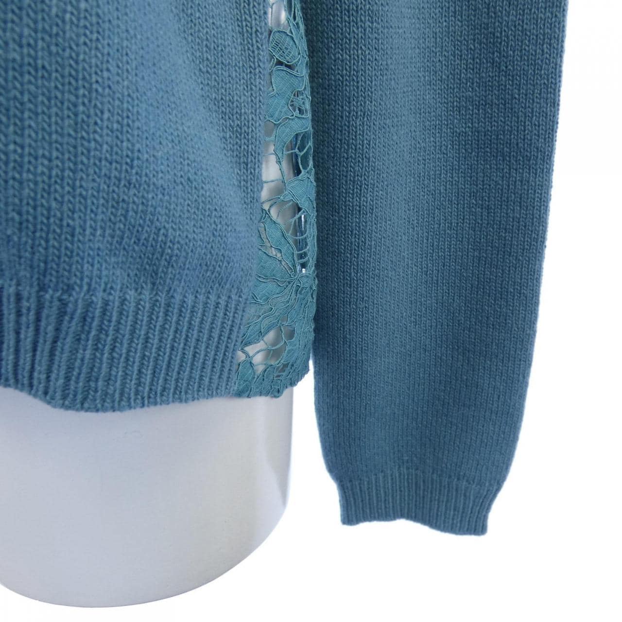 ヴァレンティノ VALENTINO トップス