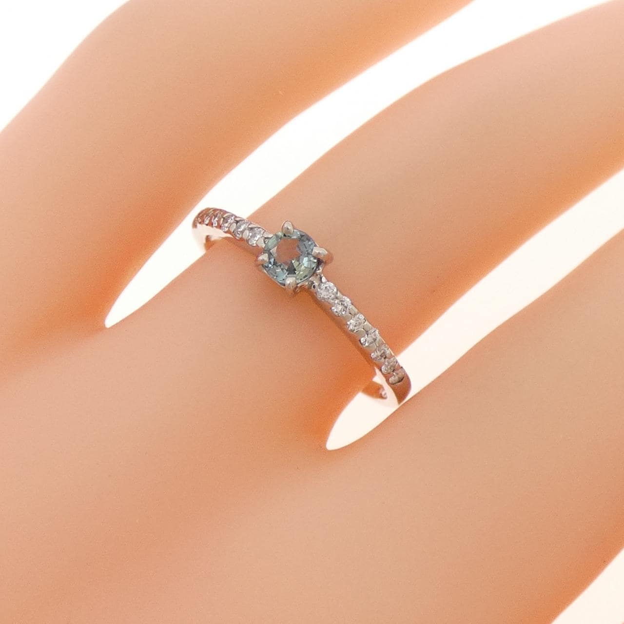 PT900 アレキサンドライト リング 0.18CT