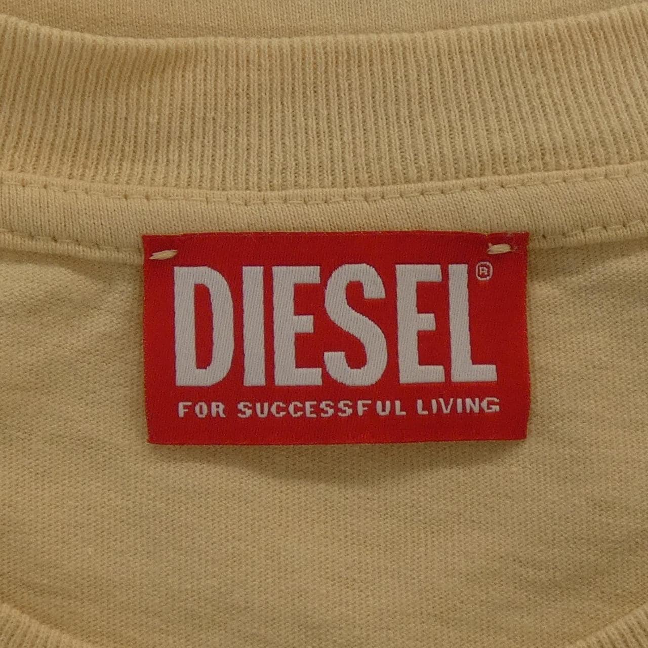 ディーゼル DIESEL Tシャツ