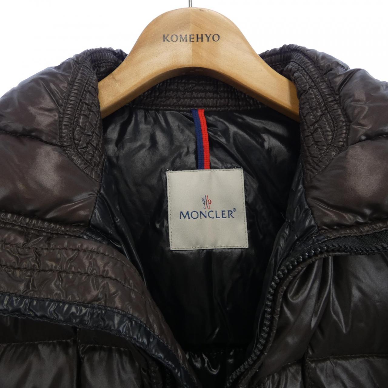モンクレール MONCLER 41399/50 AUBURN ダウンジャケット
