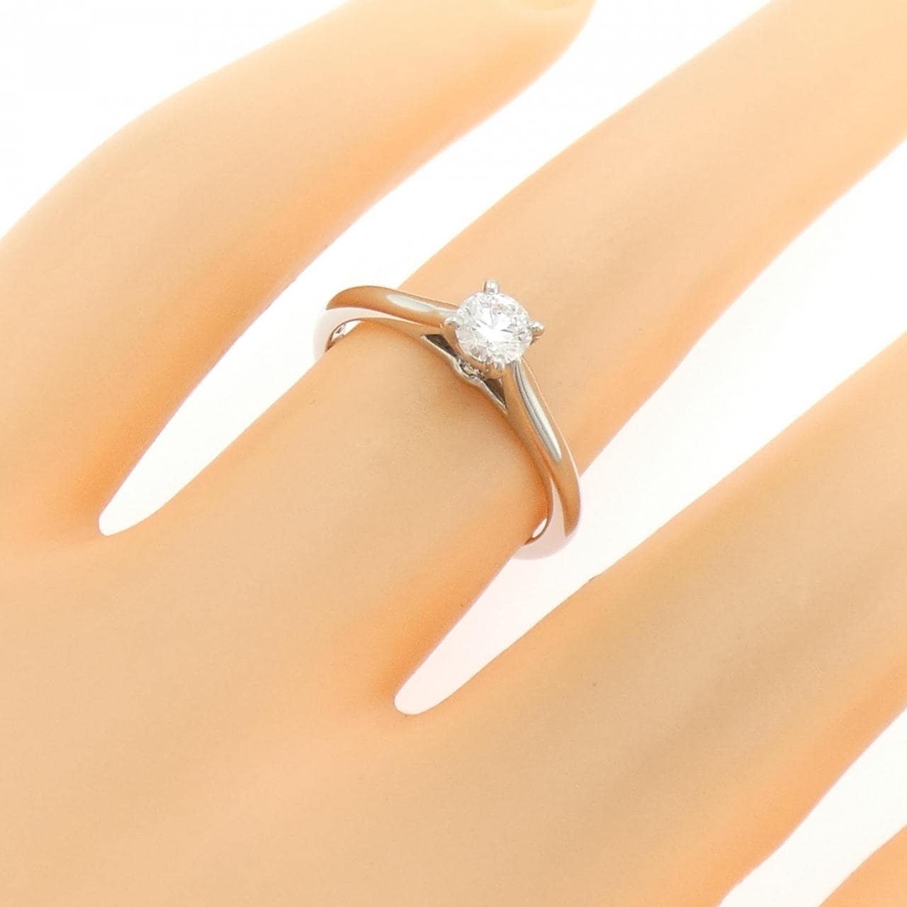 Cartier 1895 单石戒指 0.23 克拉 E VVS2 EXT