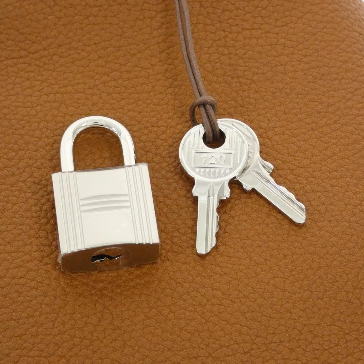 【未使用品】エルメス ピコタン ロック PM 077913CK バッグ