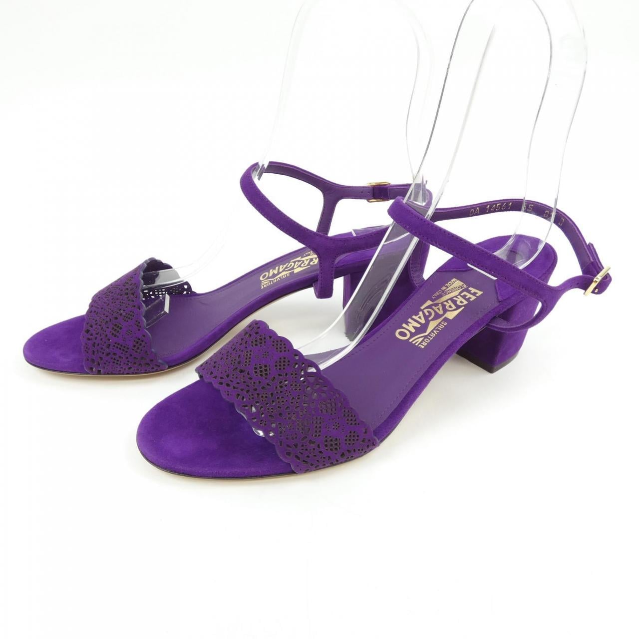 サルヴァトーレフェラガモ SALVATORE FERRAGAMO サンダル