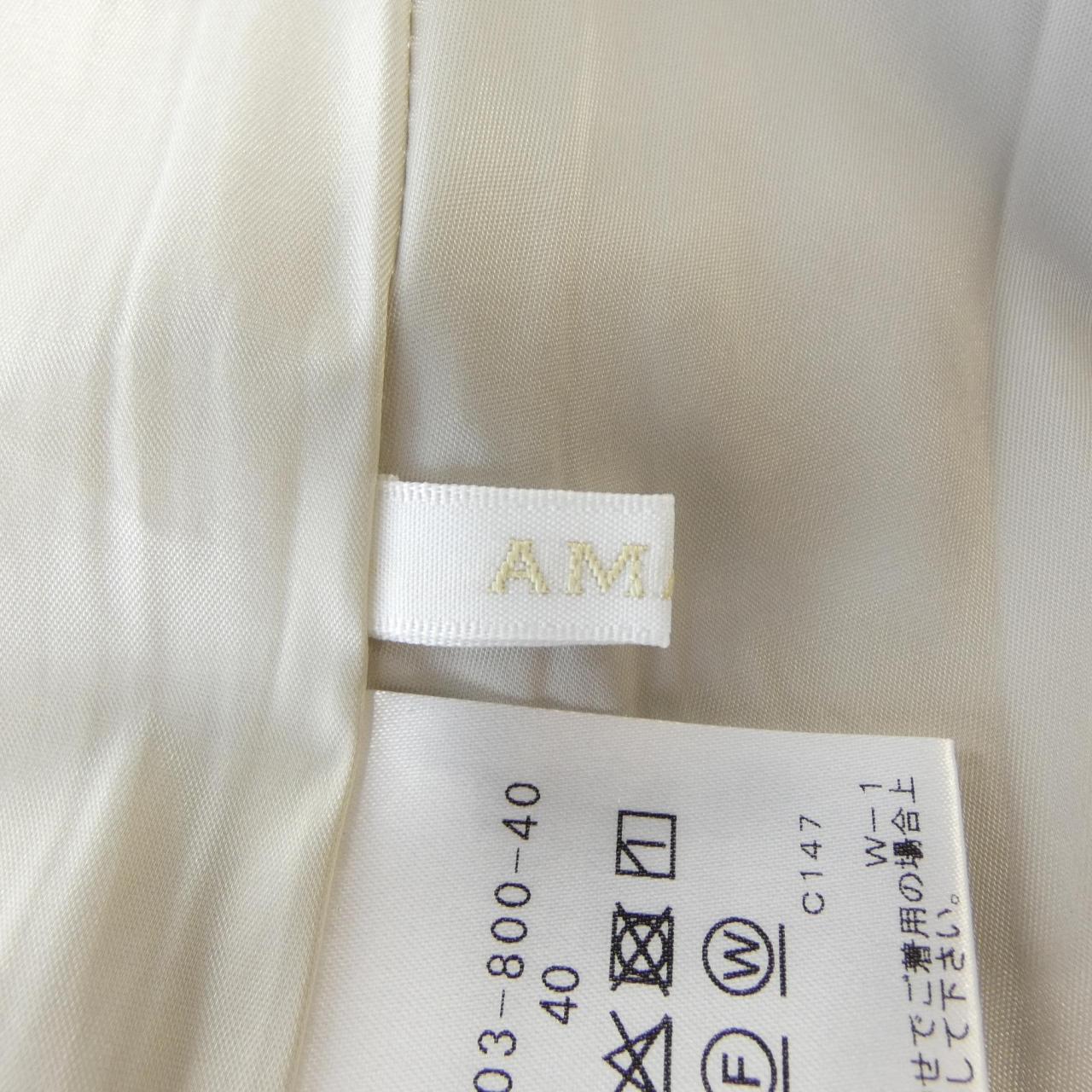 アマカ AMACA スカート