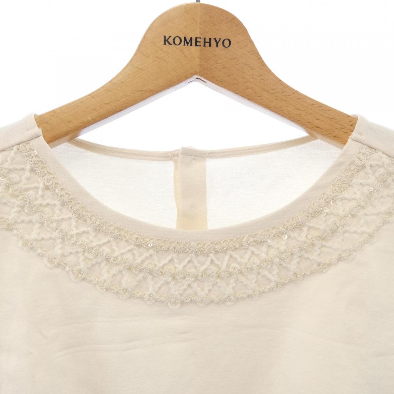 トゥービーシック TO BE CHIC トップス