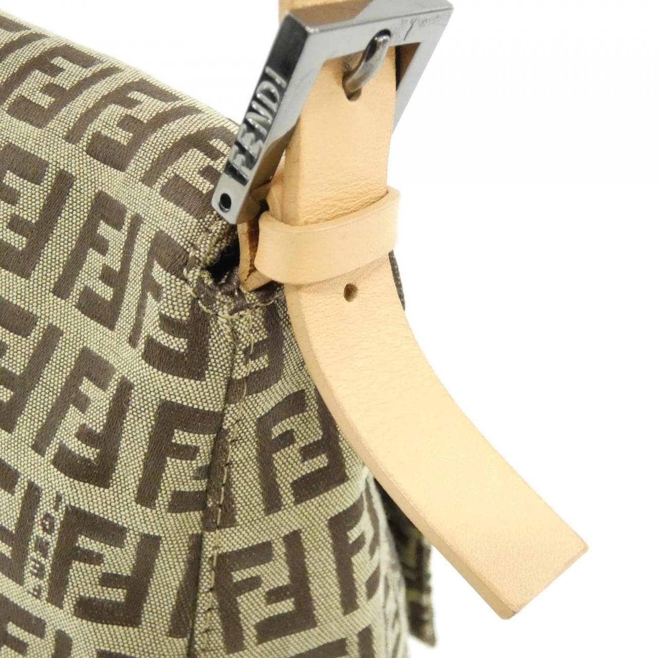 【ヴィンテージ】フェンディ マンマ バゲット 8BR001 ショルダーバッグ