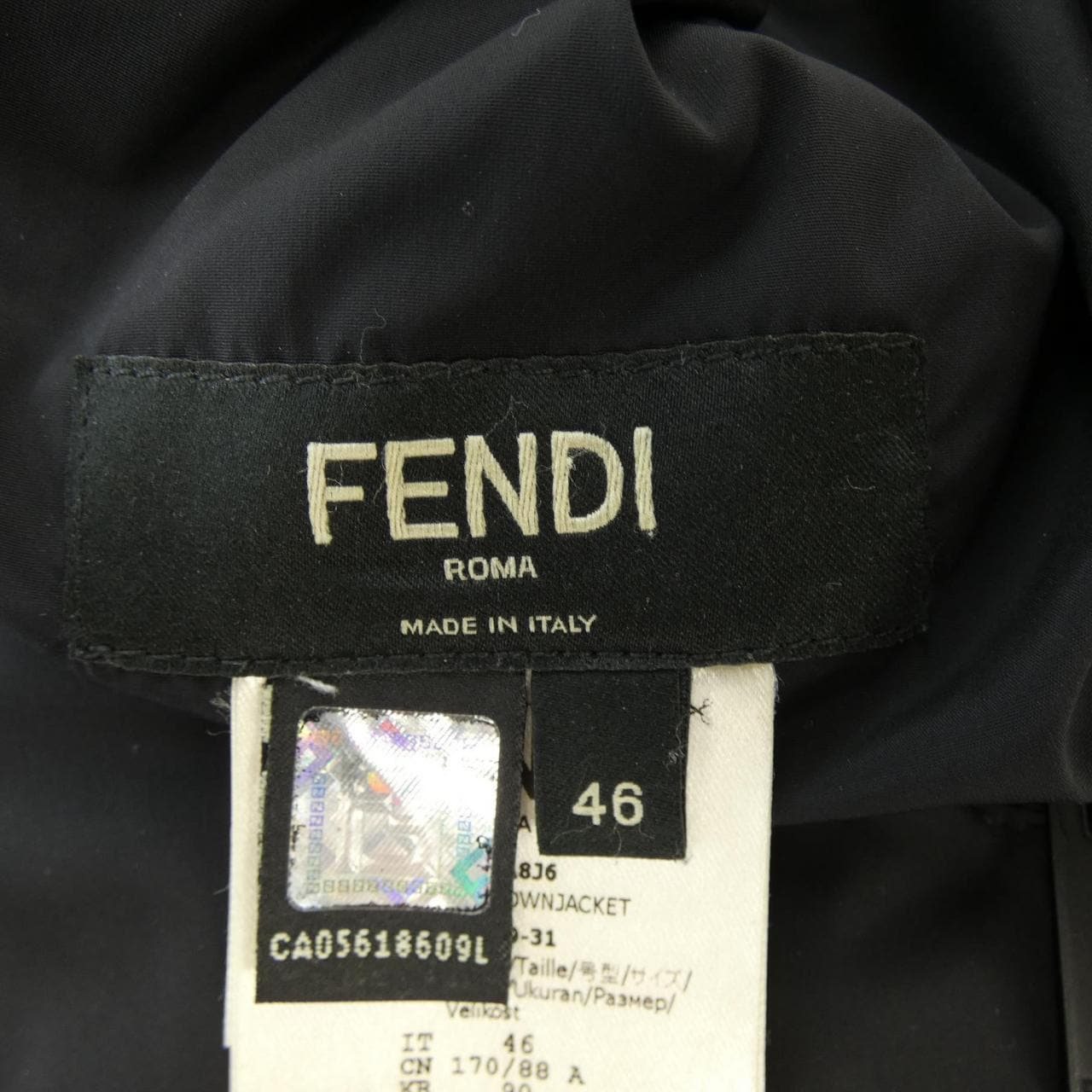 FENDI羽绒服