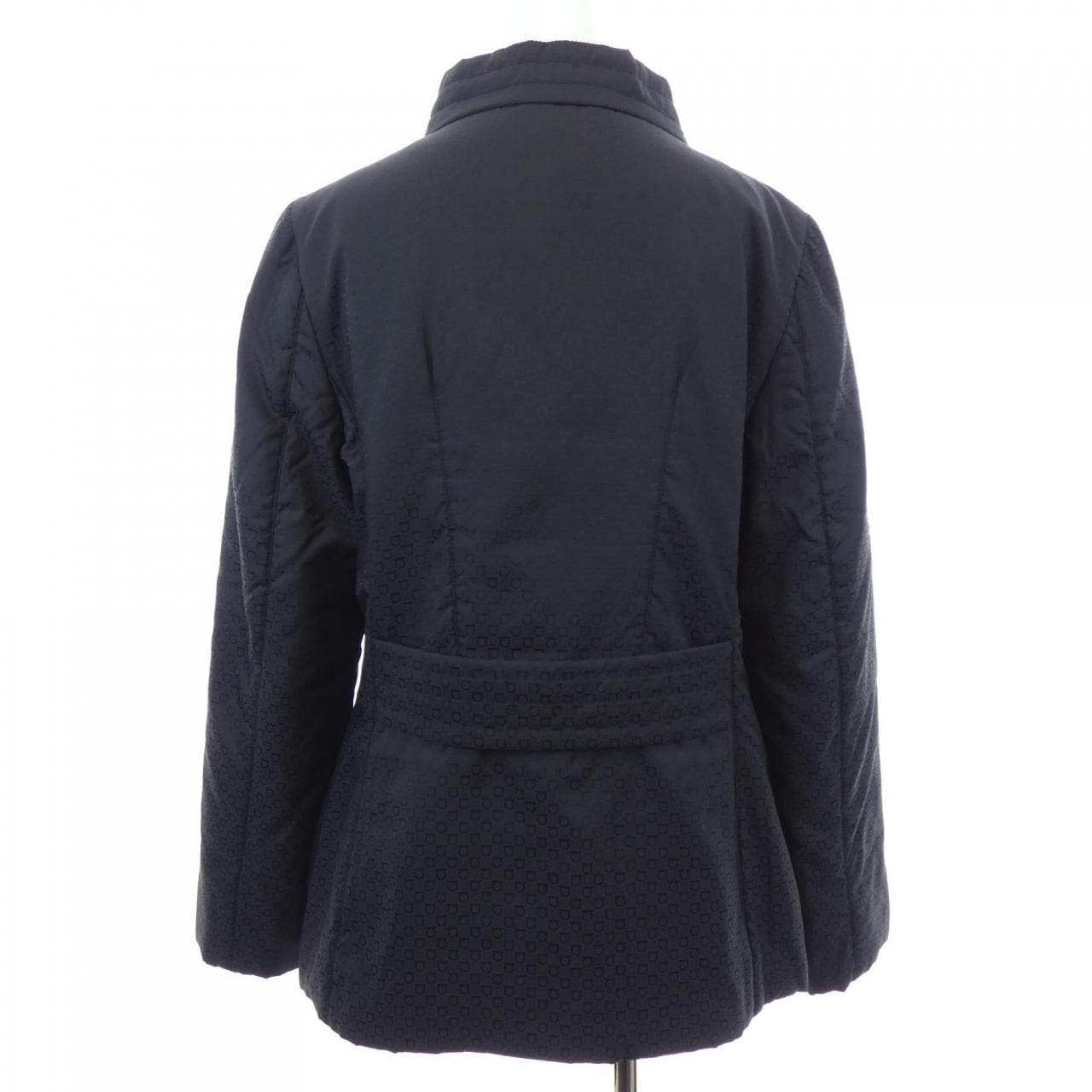 サルヴァトーレフェラガモ SALVATORE FERRAGAMO ダウンジャケット