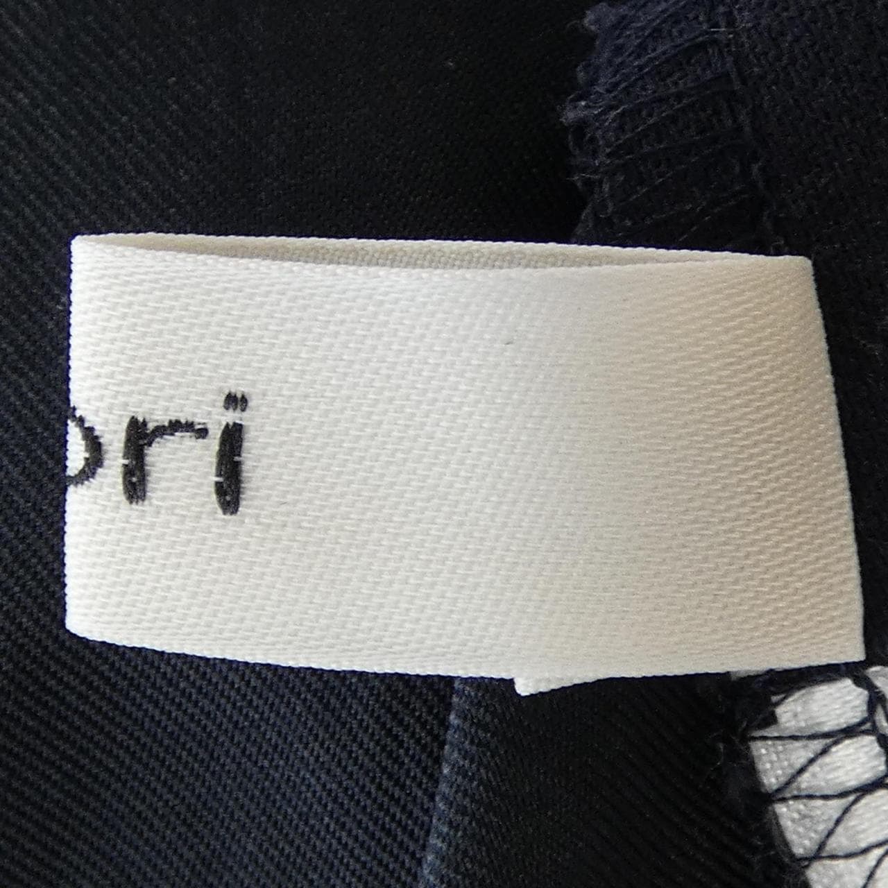 ヨリ yori パンツ