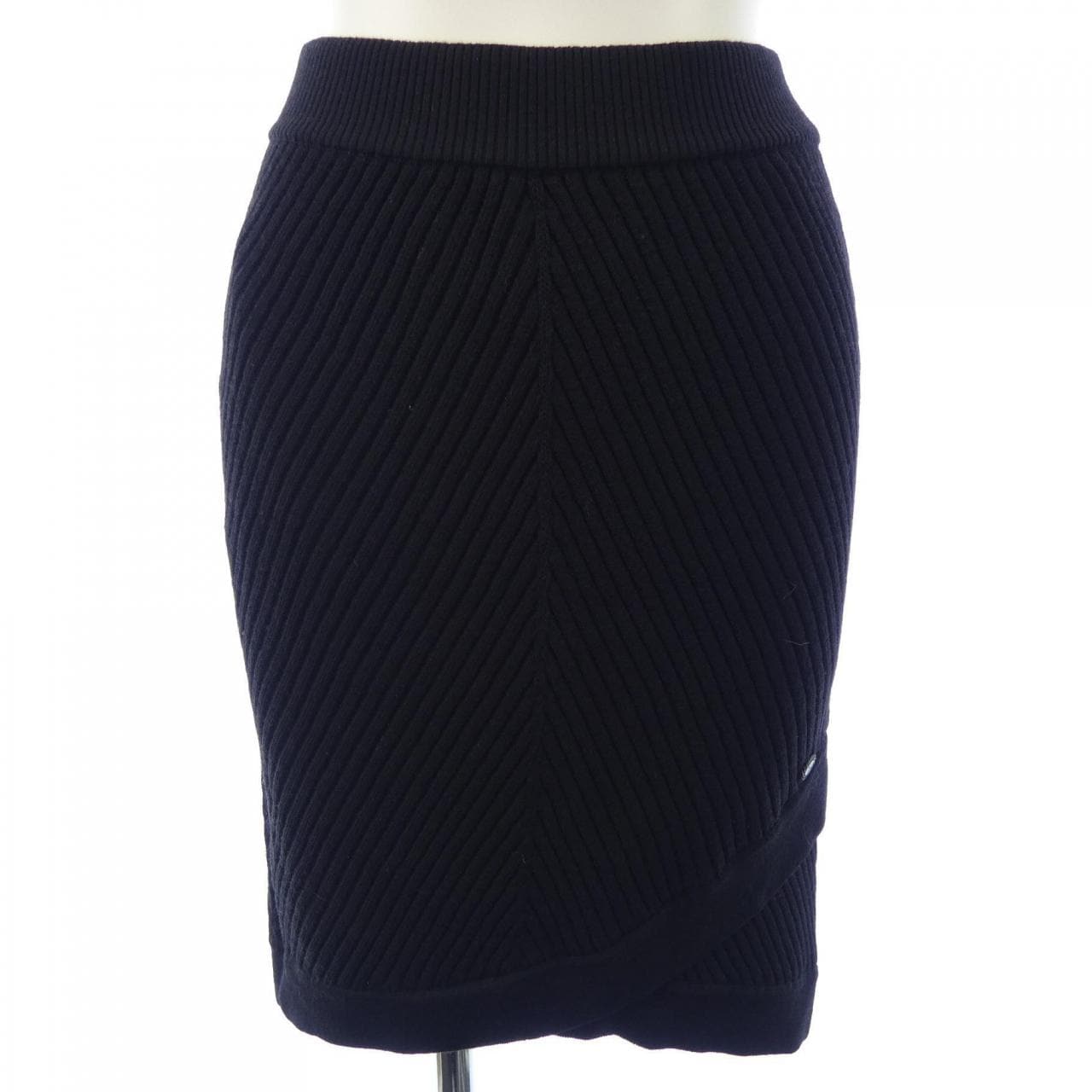 シャネル CHANEL P34346K00947 08A スカート