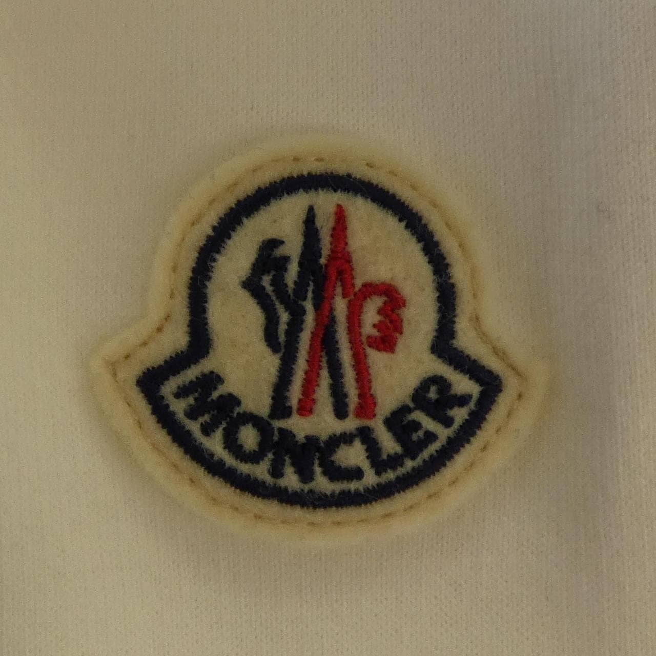 モンクレール MONCLER 20938G00029 ダウンジャケット