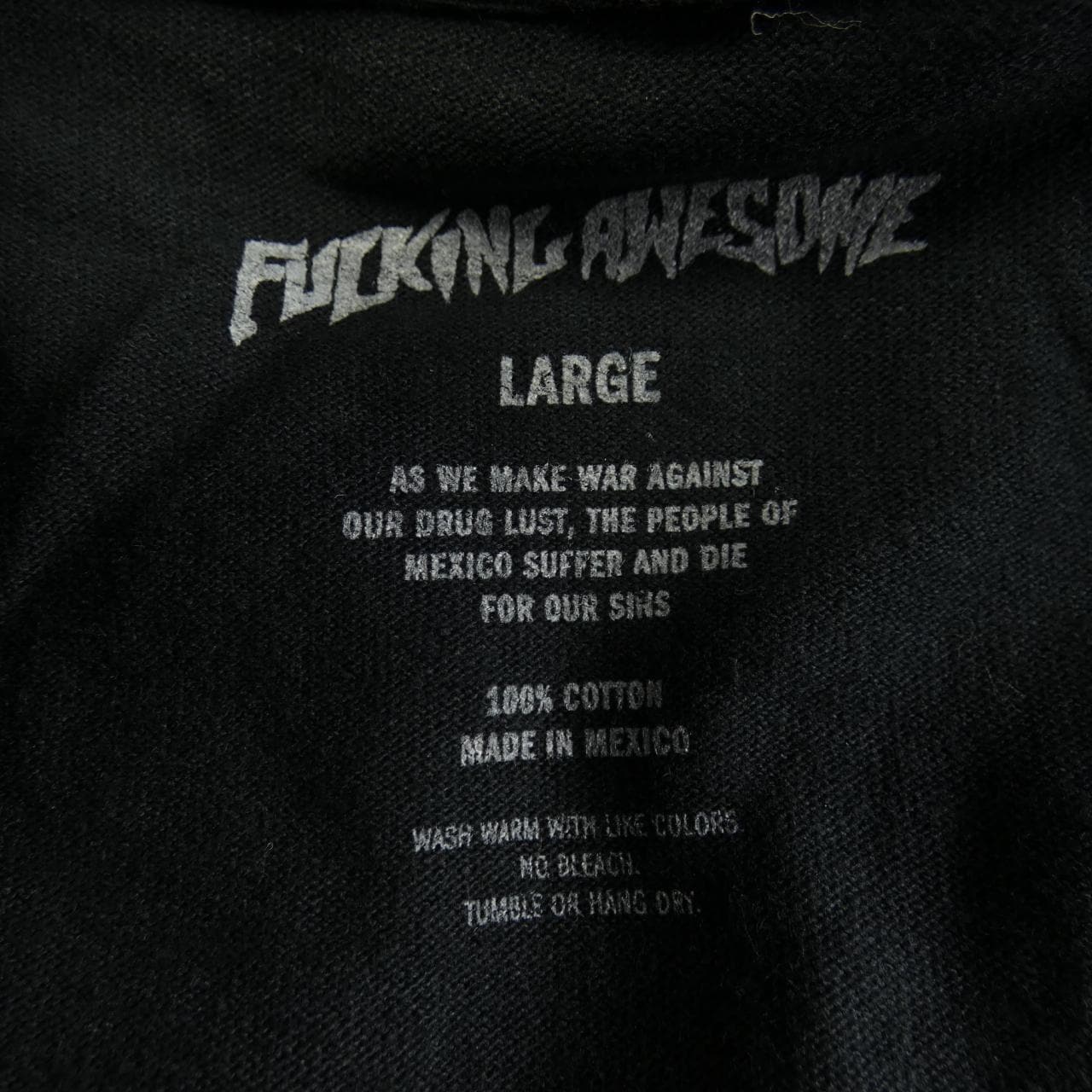 FUCKING AWESOME Tシャツ