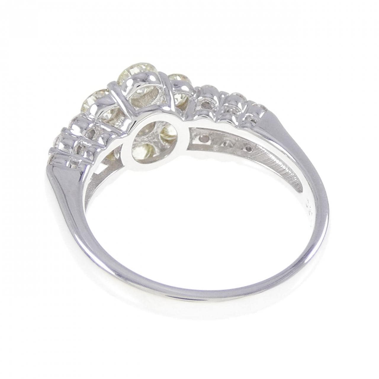K18WG フラワー ダイヤモンド リング 1.50CT