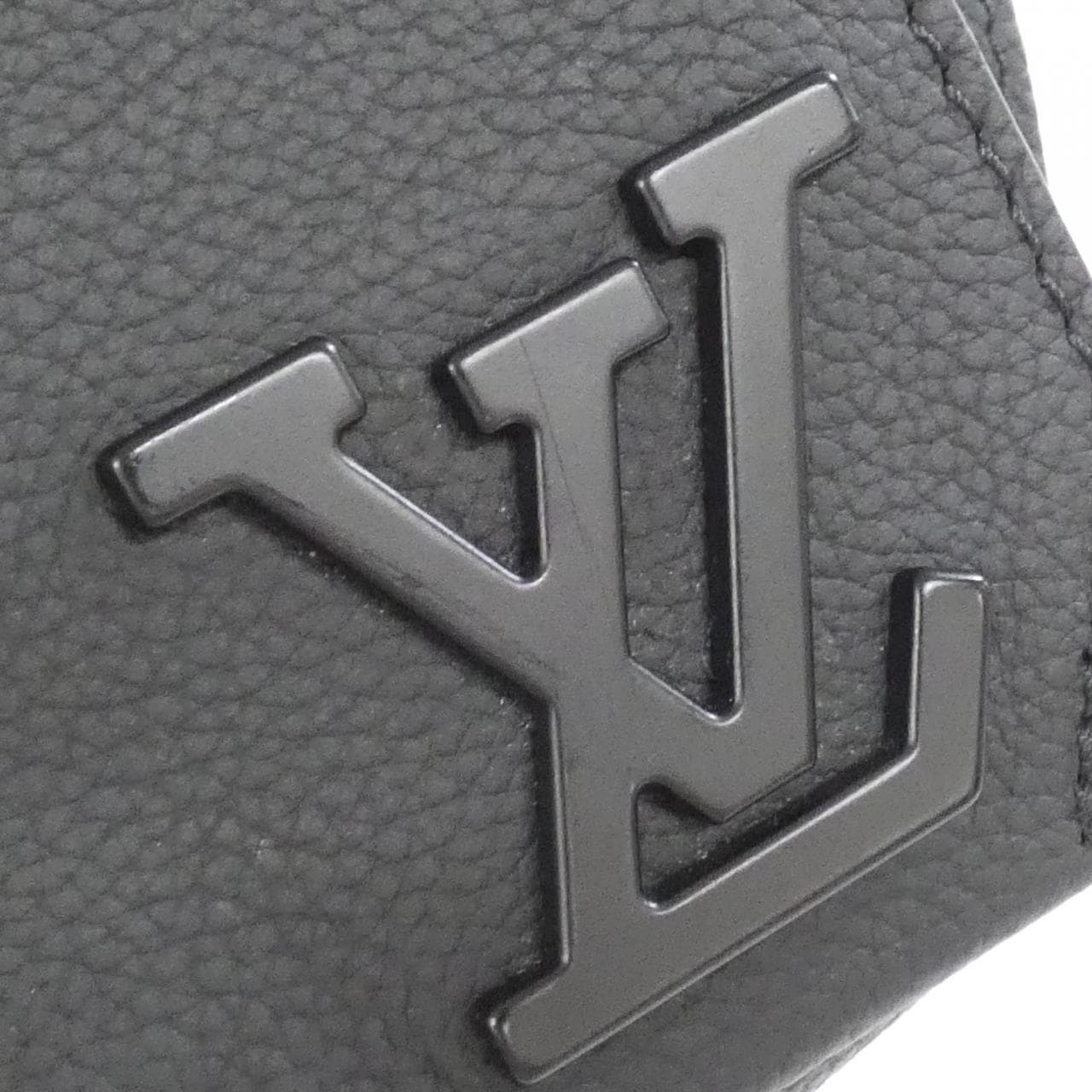 LOUIS VUITTON LV Aerogram Takeoff Sling M57081 肩背包
