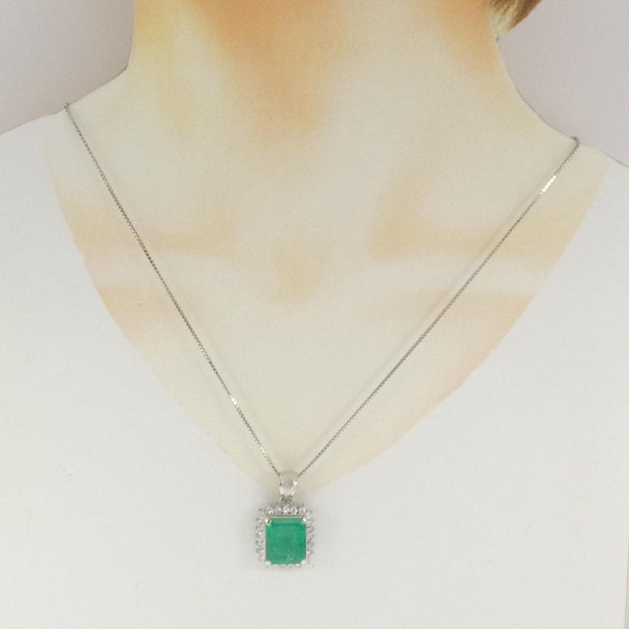 PT900/PT850 エメラルド ネックレス 10.58CT コロンビア産