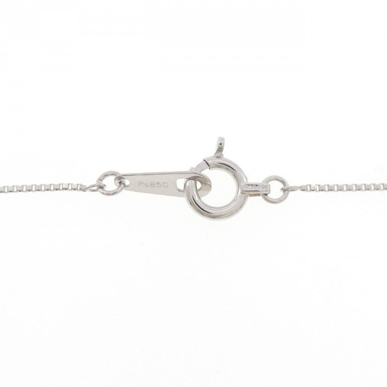 PT900/PT850 フラワー ダイヤモンド ネックレス 0.16CT