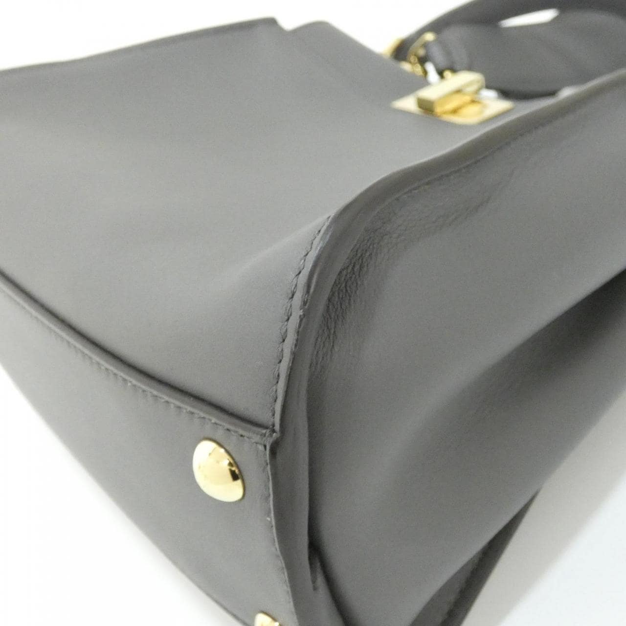 フェンディ ピーカブー ミニ 8BN244 ALG8 バッグ