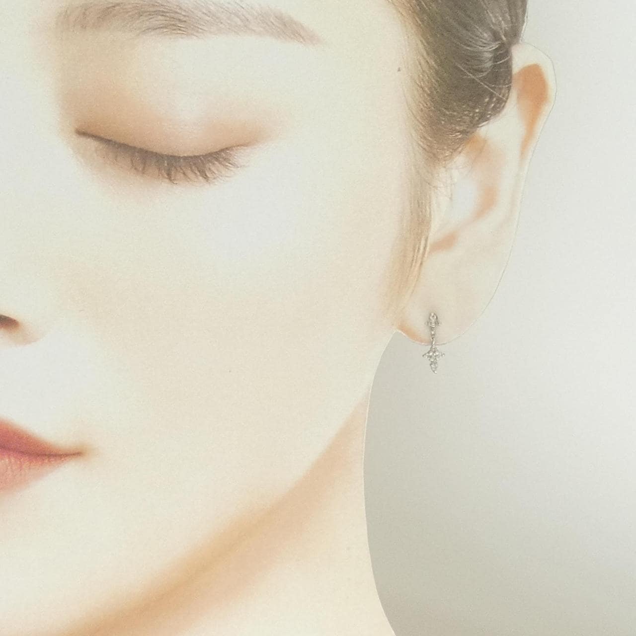 PT900 ダイヤモンド ピアス 0.2CT