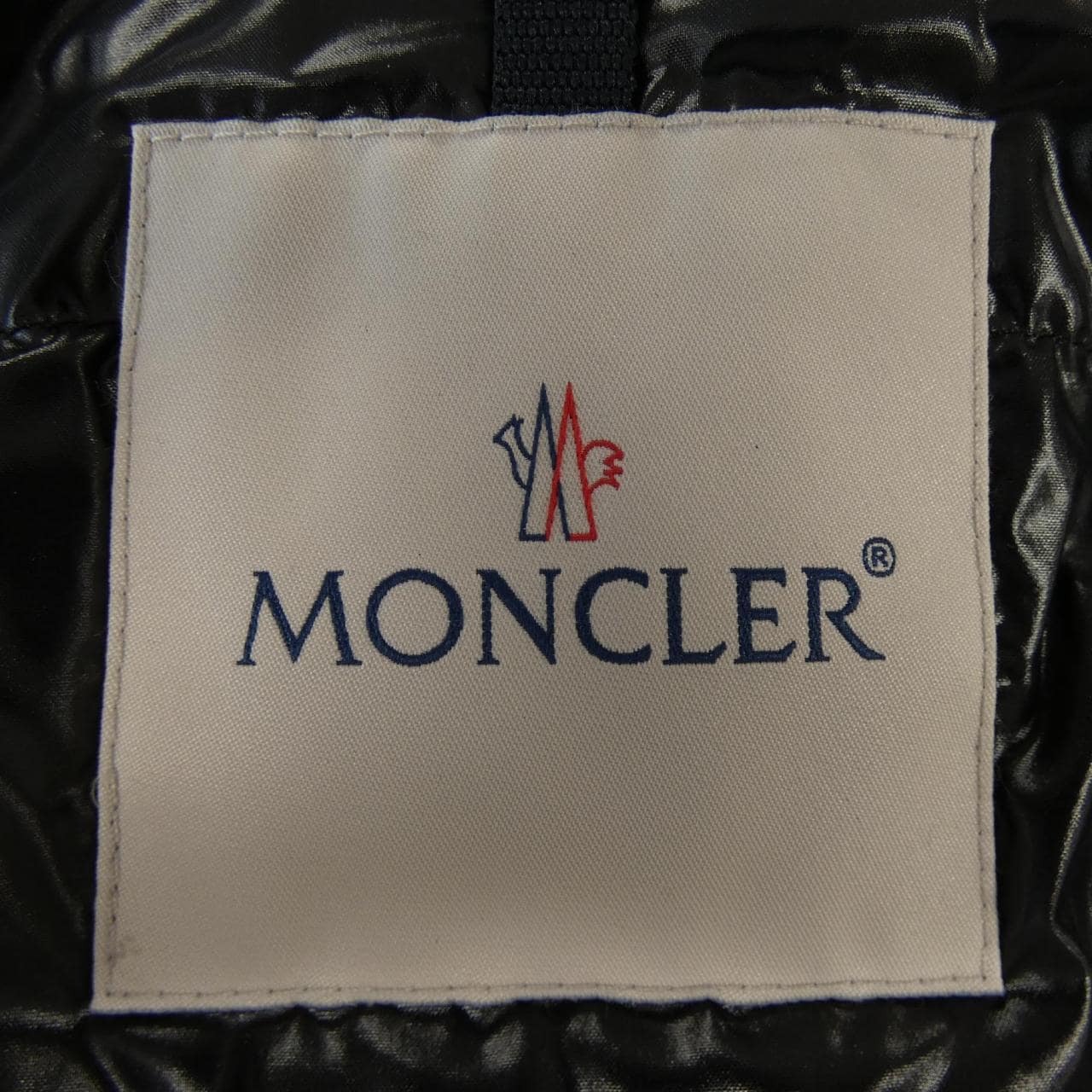 MONCLER蒙克勒羽绒服