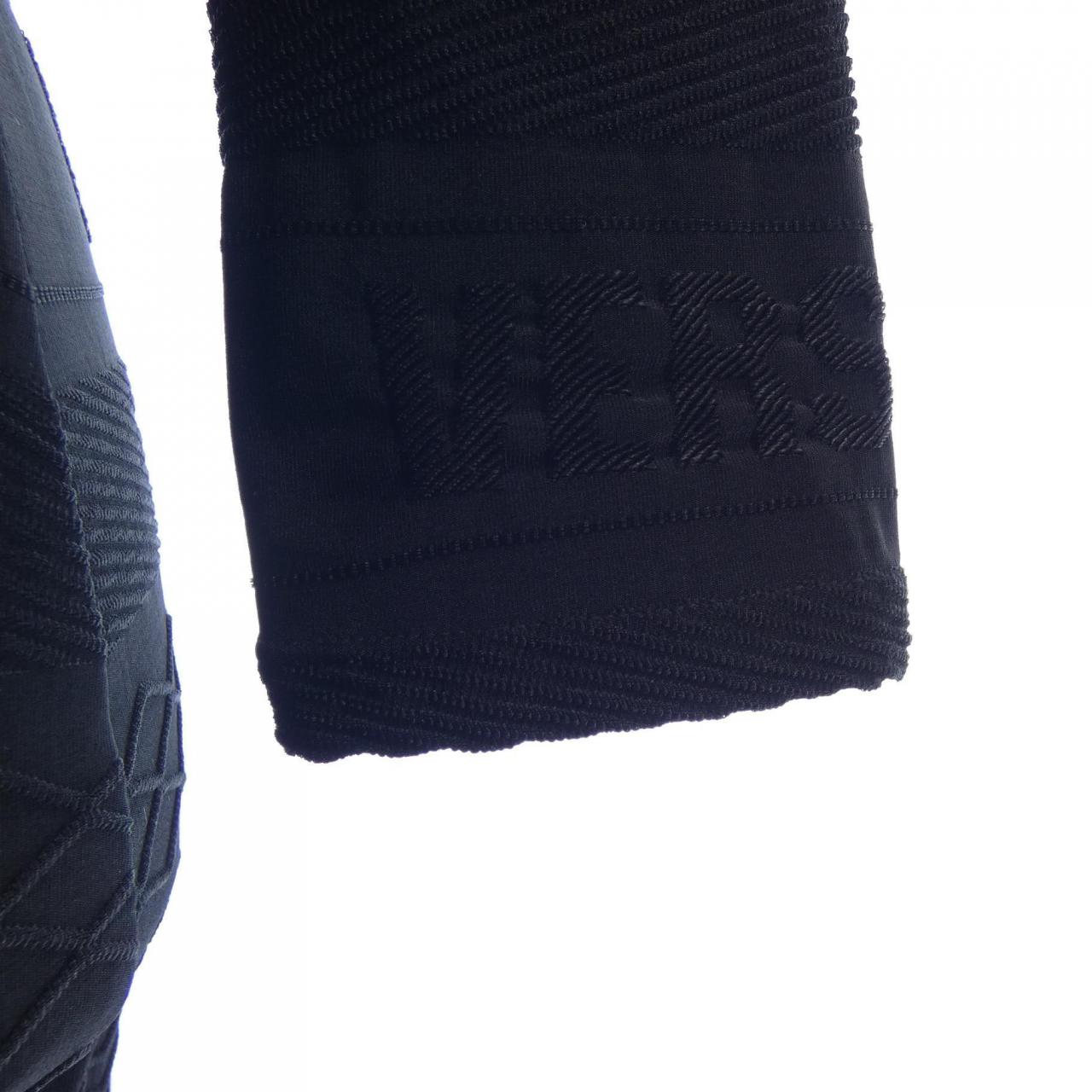 【ヴィンテージ】ヴェルサス VERSUS ワンピース