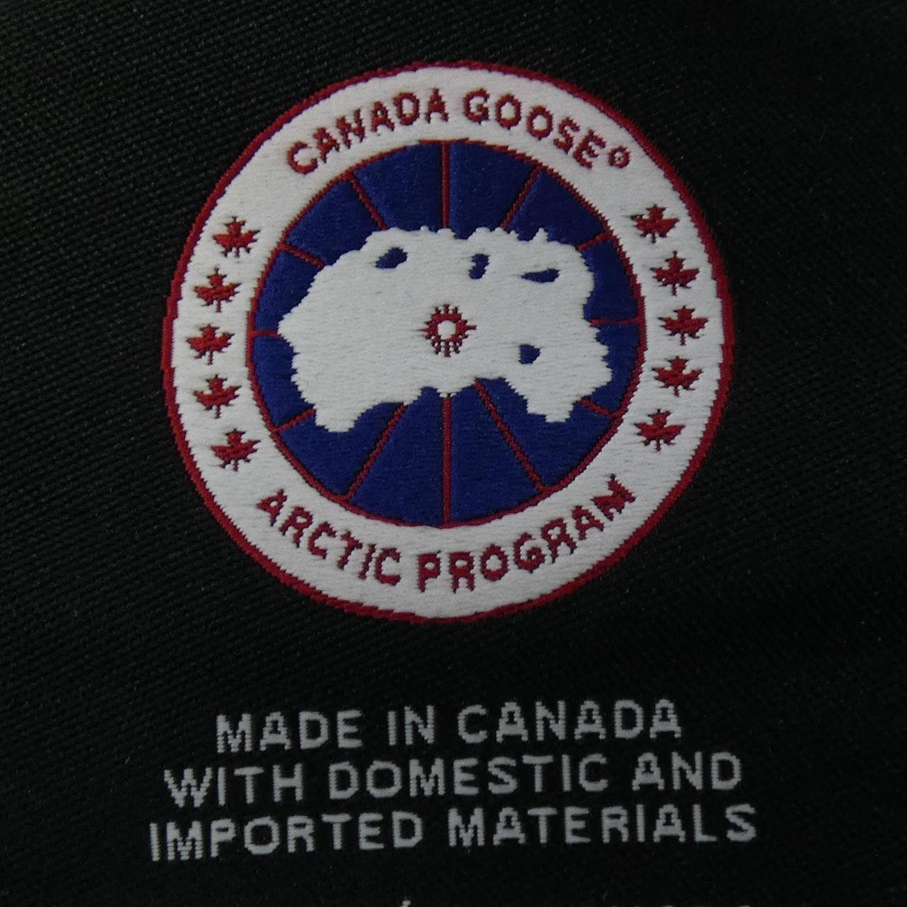 カナダグース CANADA GOOSE 2252M CROFTON クロフトン ダウンジャケット