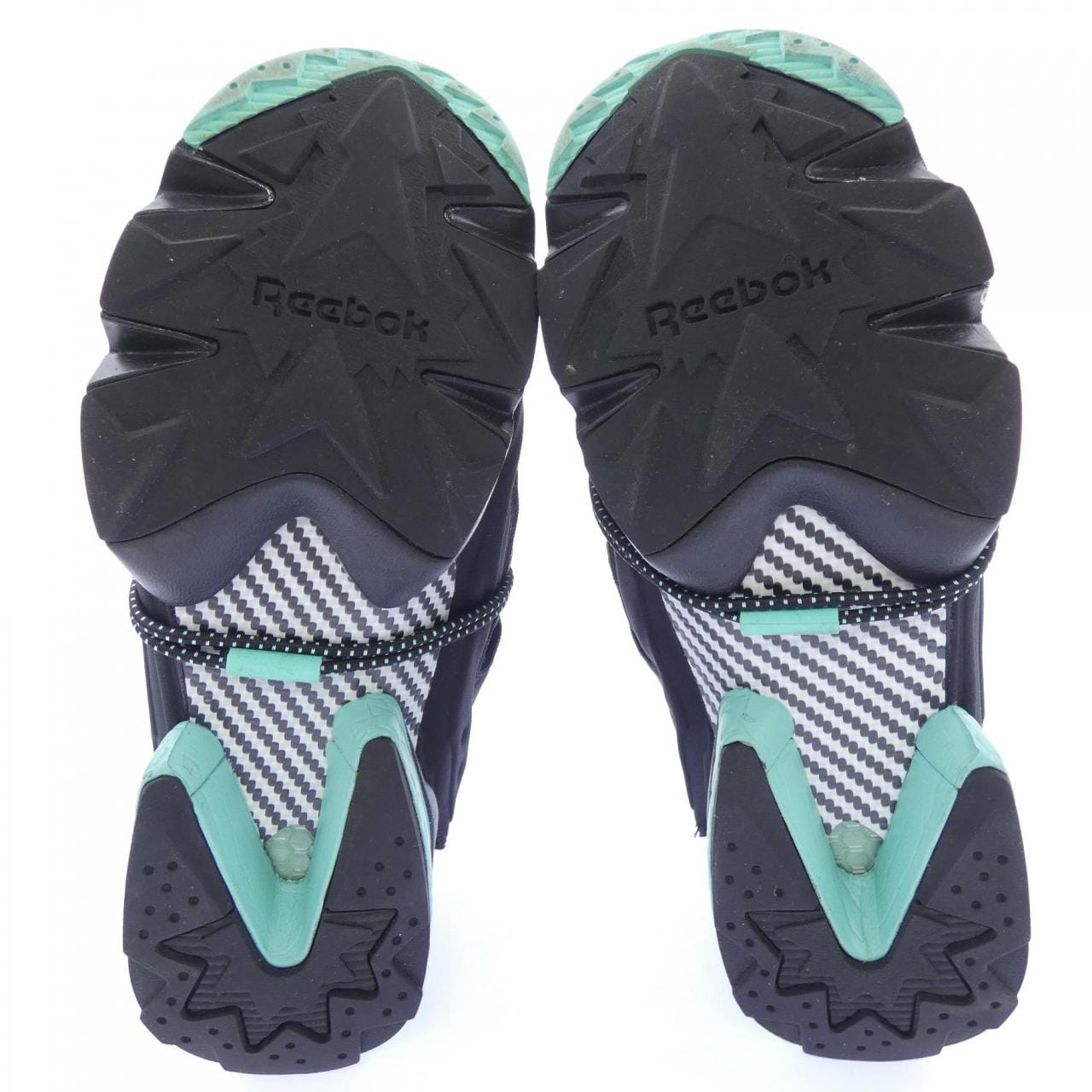 リーボック REEBOK スニーカー