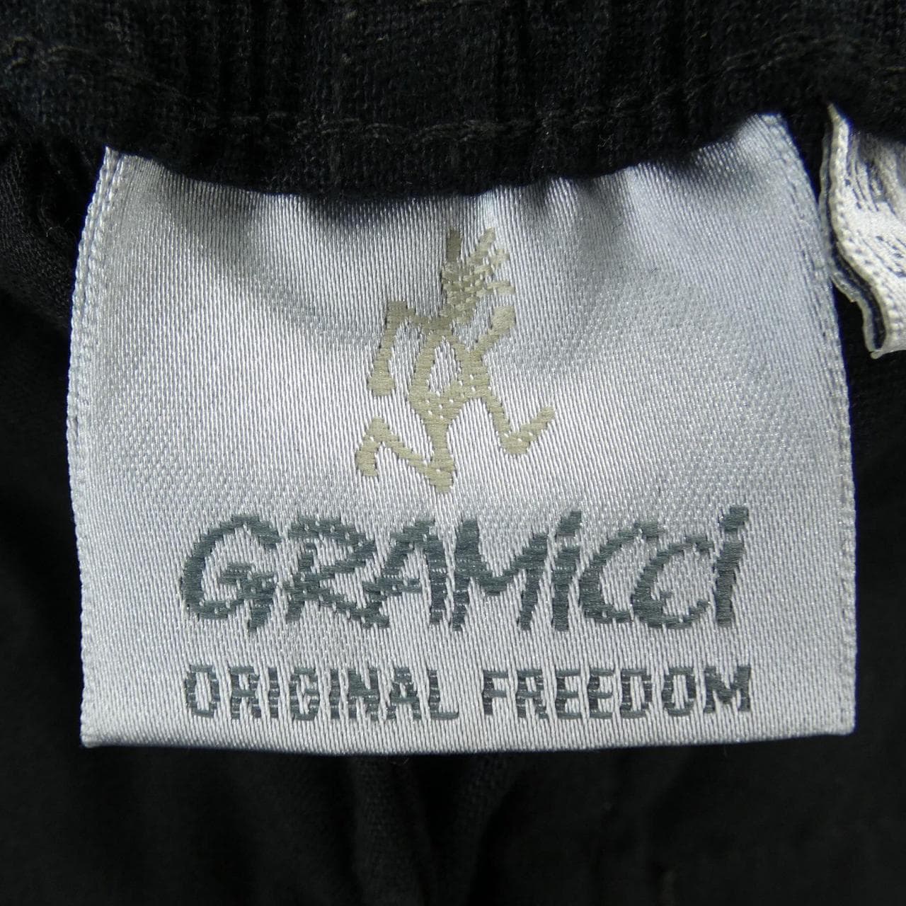 グラミチ GRAMICCI パンツ