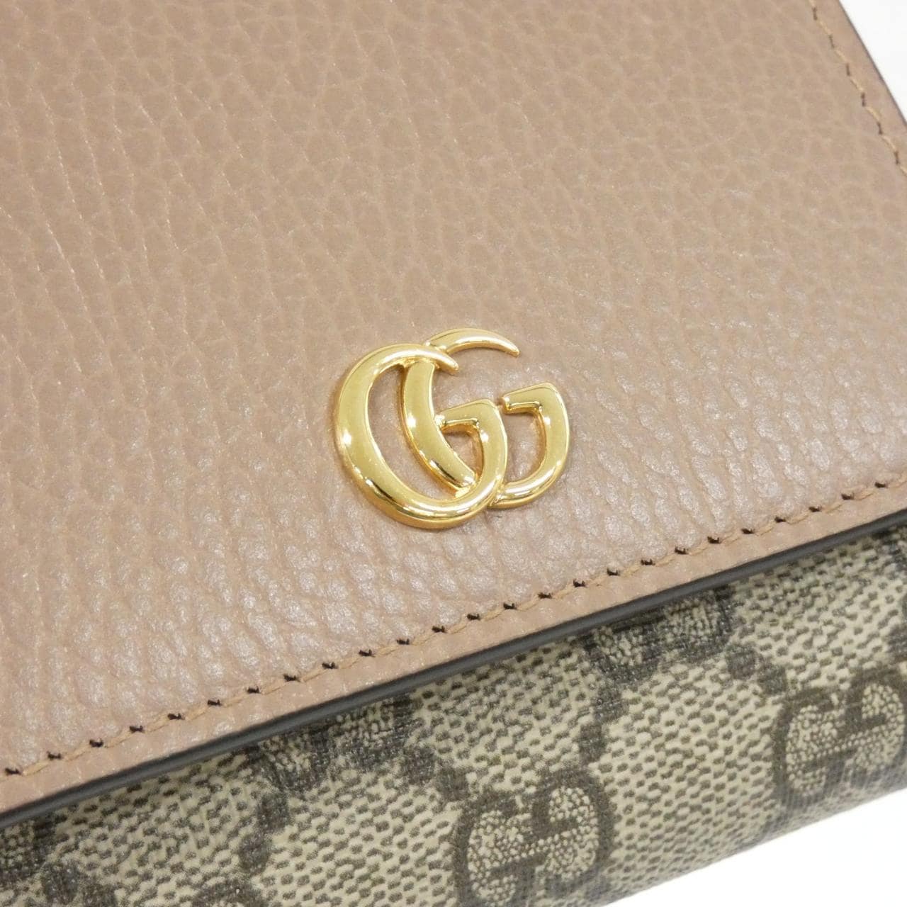 グッチ GG MARMONT 598587 17WAG 財布