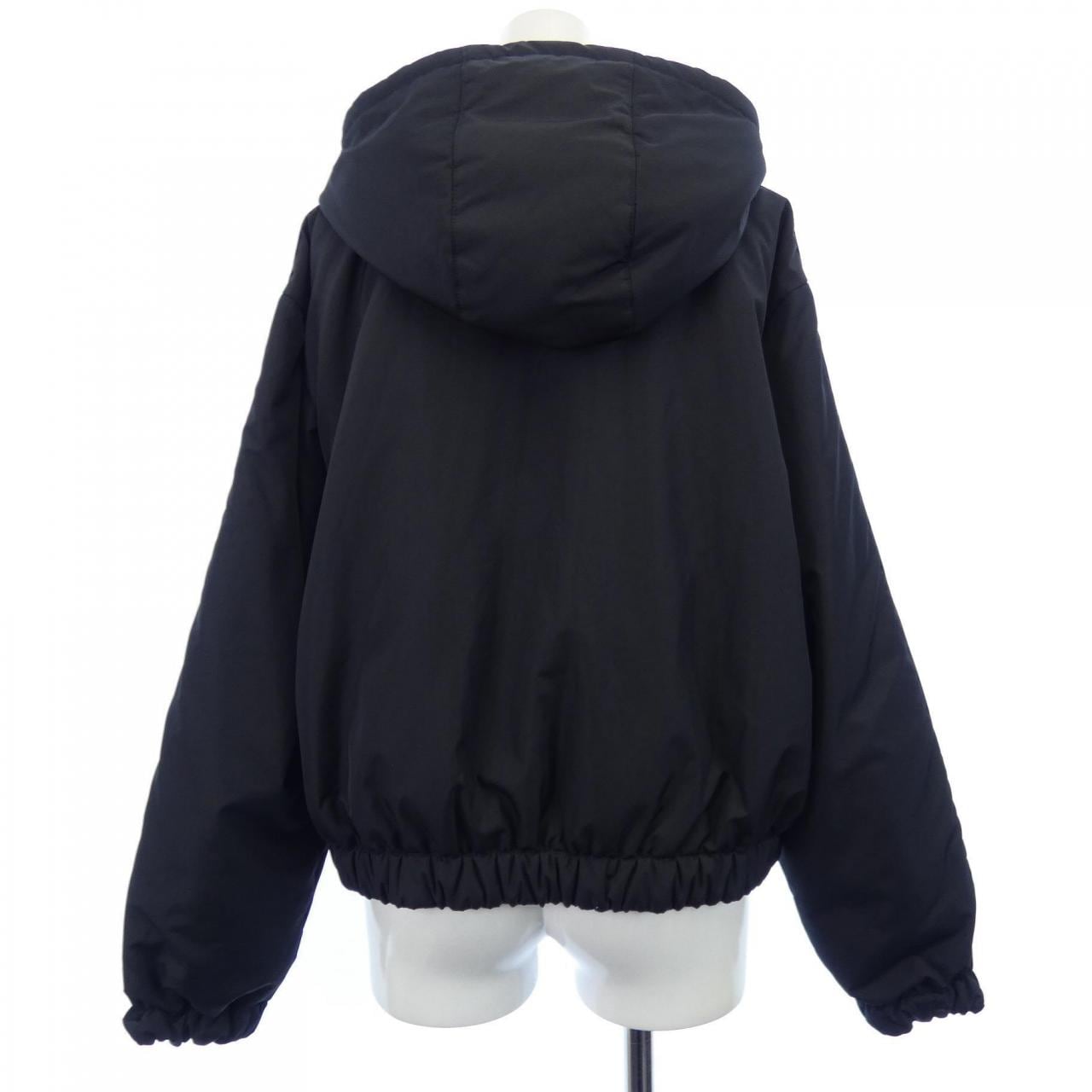 フェンディ FENDI FAN052 AGMY ブルゾン