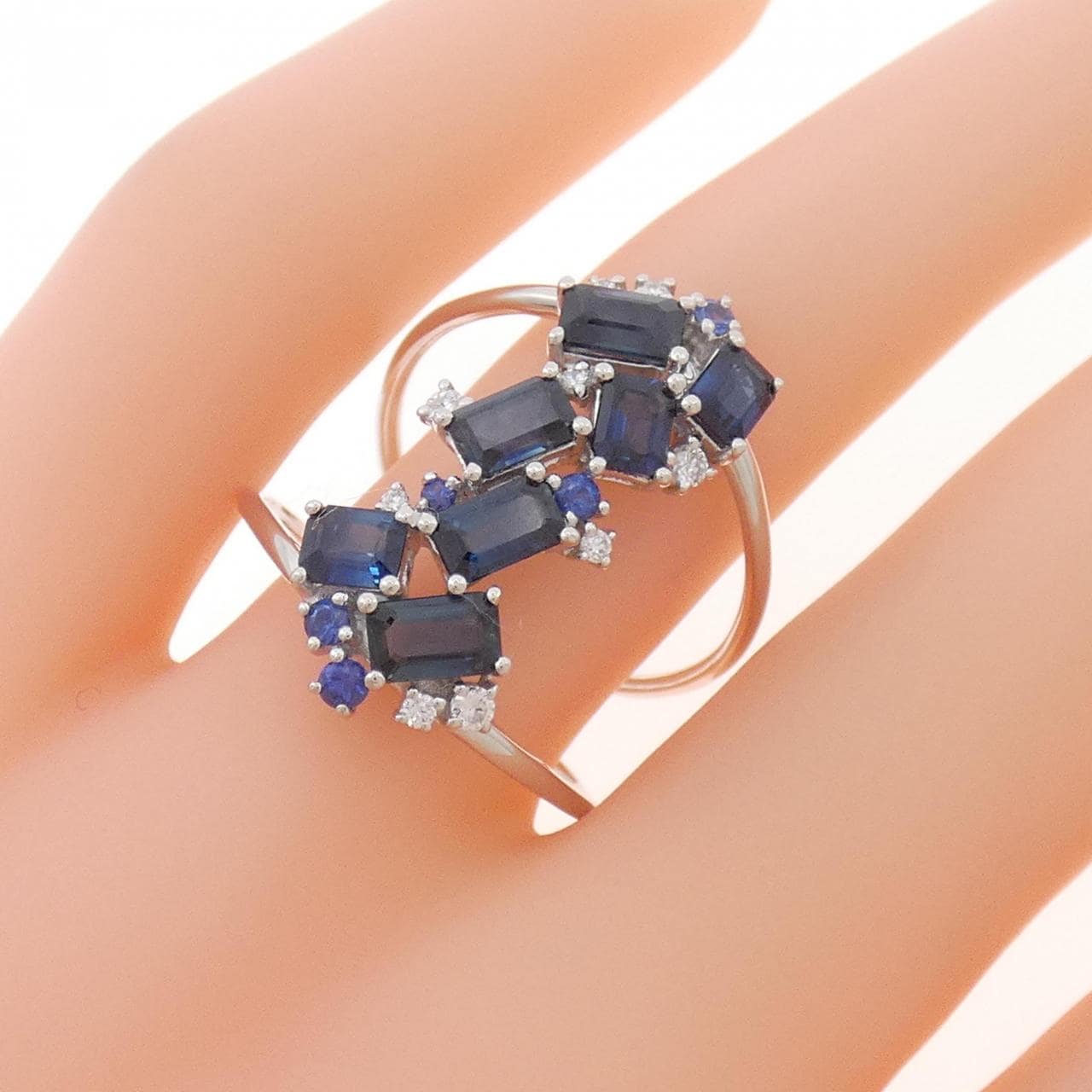 18KWG サファイヤ リング 2.42CT