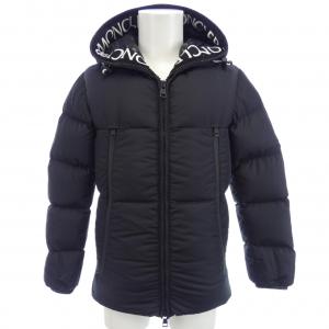 モンクレール MONCLER ダウンジャケット