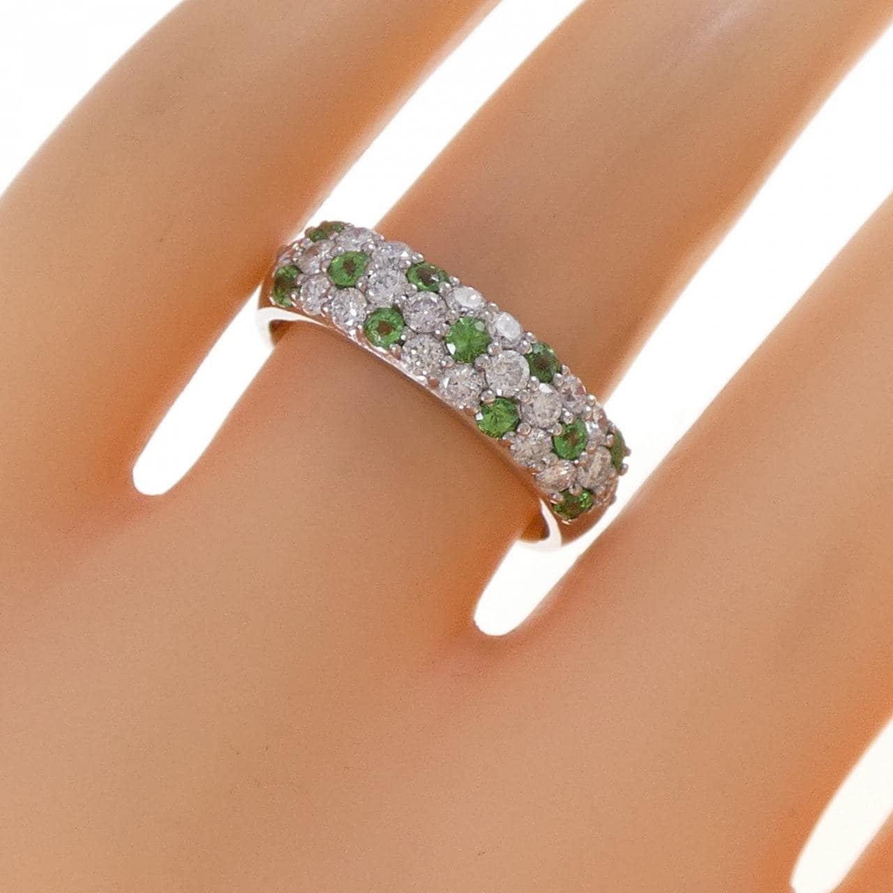 PT900 グリーンガーネット リング 0.48CT
