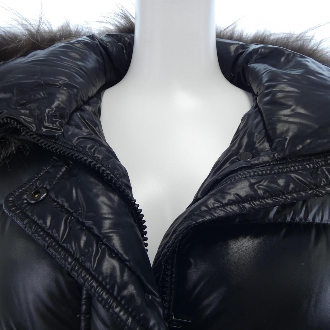 モンクレール MONCLER TARIER ダウンジャケット