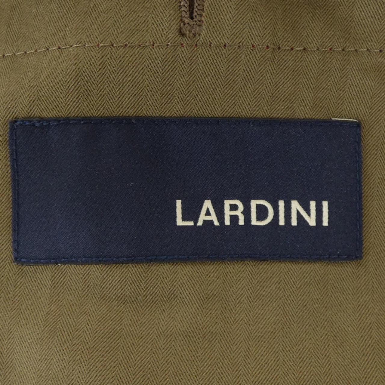 ラルディーニ LARDINI スーツ