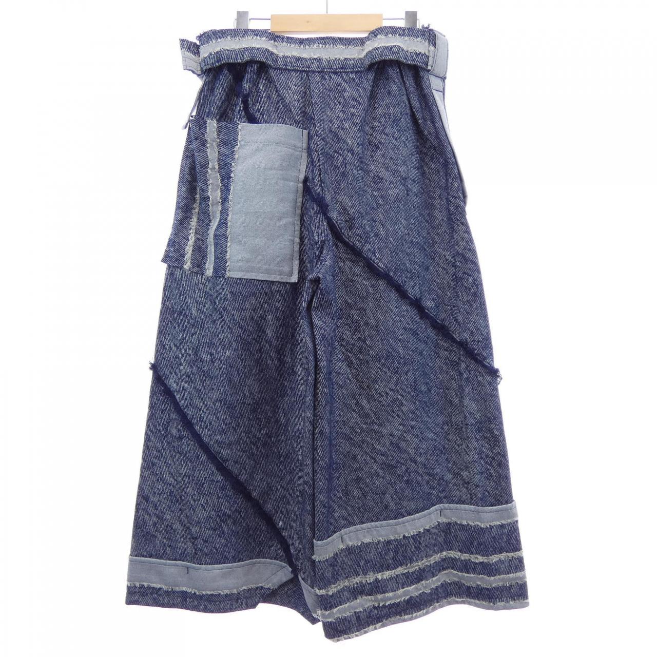 132 5.イッセイミヤケ 132 5.ISSEY MIYAKE IL23FF343 パンツ