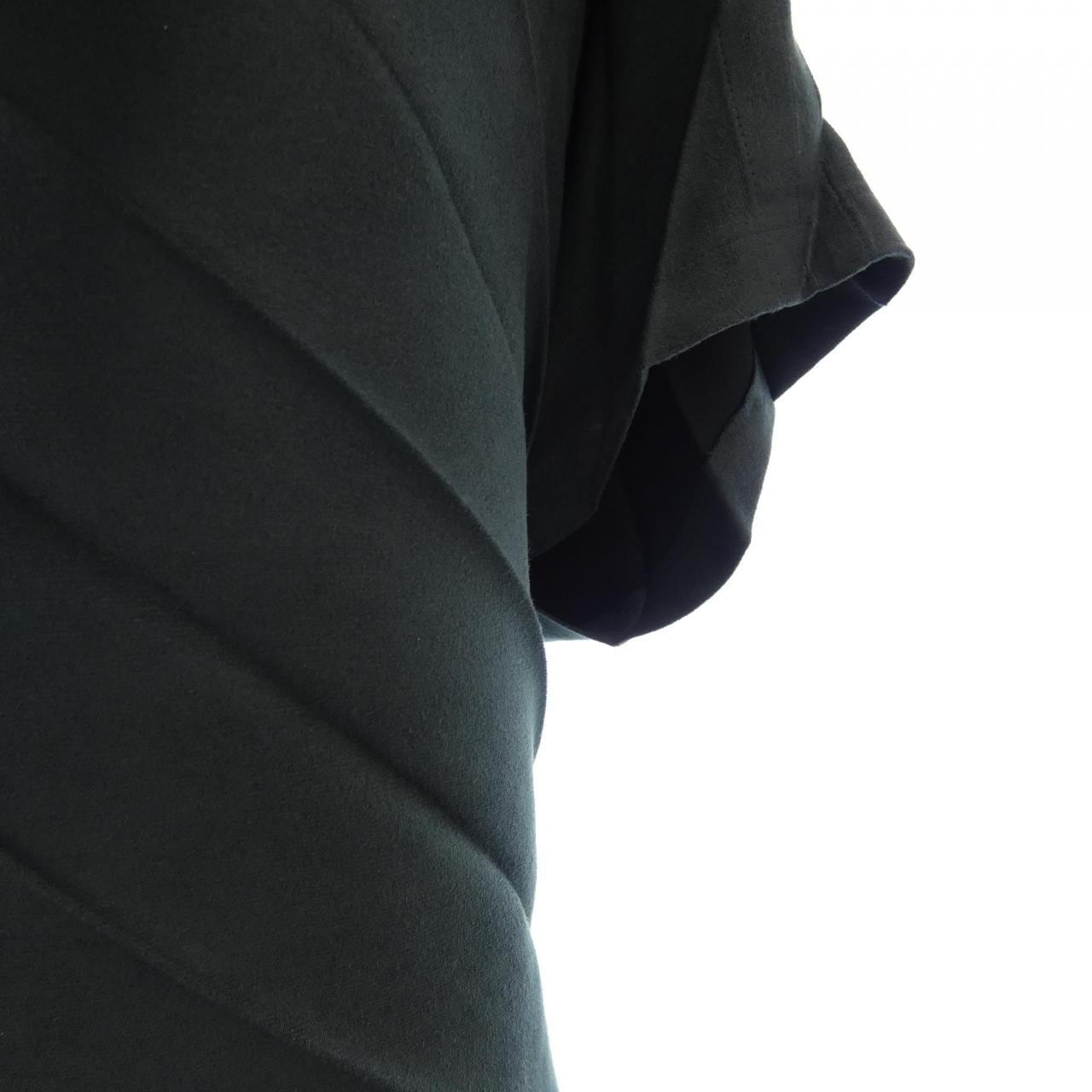 ミーイッセイミヤケ me ISSEY MIYAKE MI73FK431 トップス