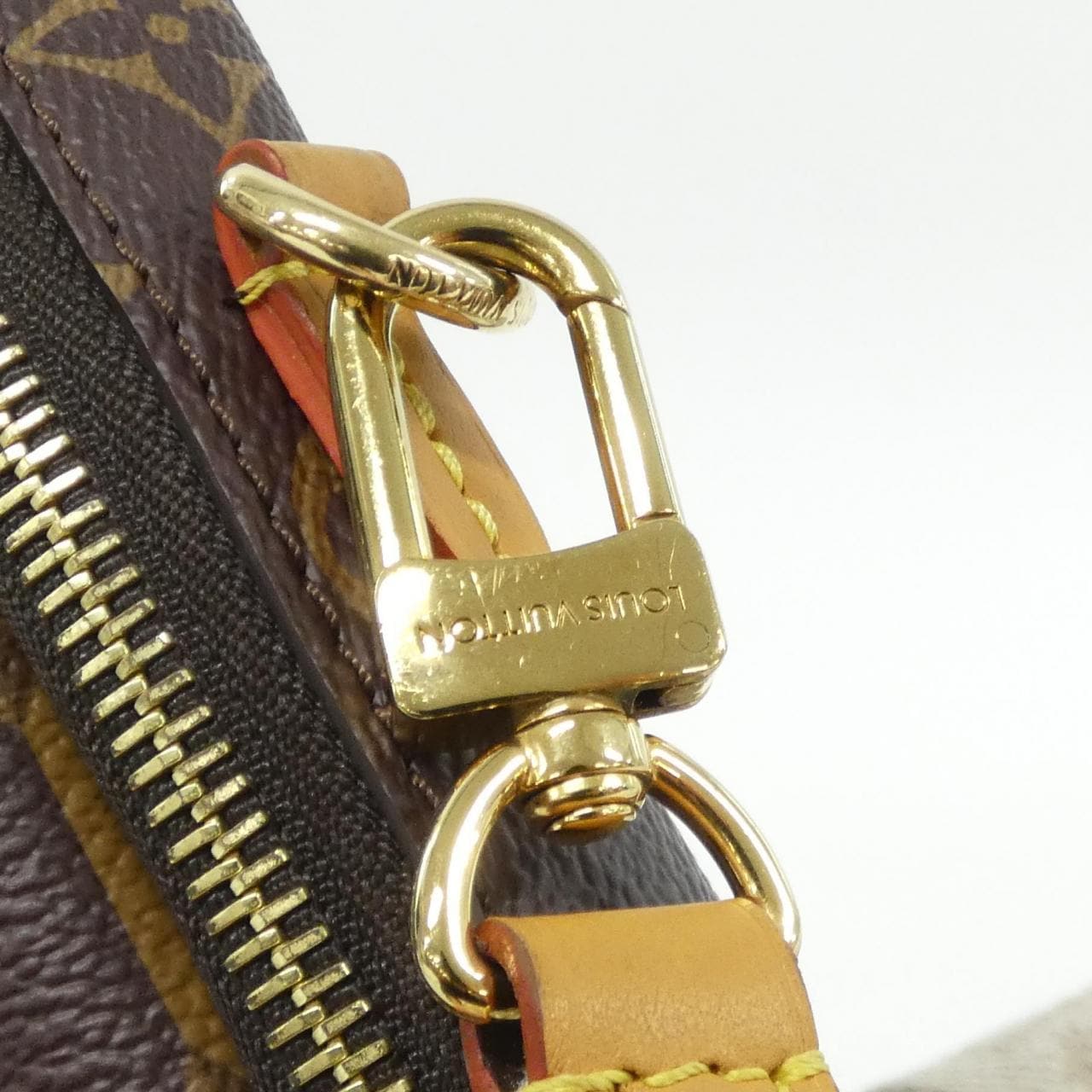 ルイヴィトン モノグラム ストライプ(LVスクエアード) ダブル フォン ポーチ M81005 ショルダーバッグ