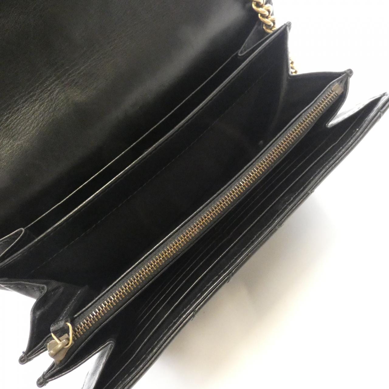 グッチ GG マーモント 474575 DTD1T ショルダーバッグ