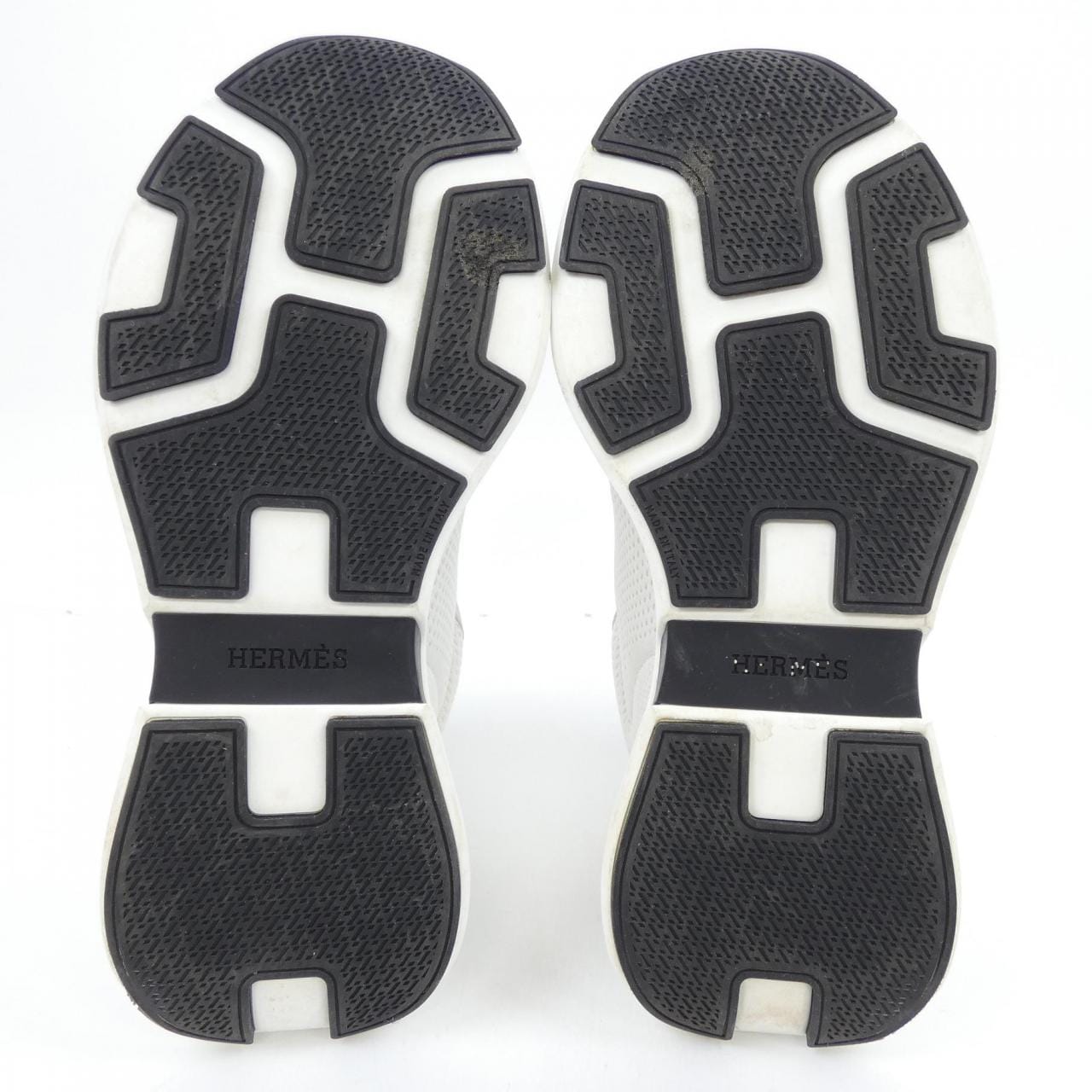 エルメス HERMES ヒーローズ Hディテール 232985Z スニーカー