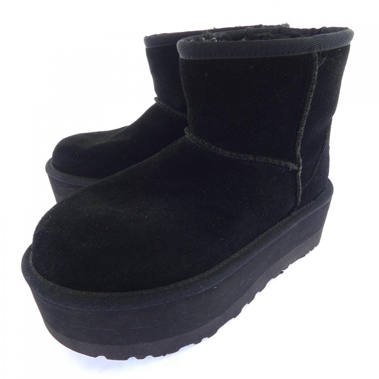 アグ UGG ブーツ
