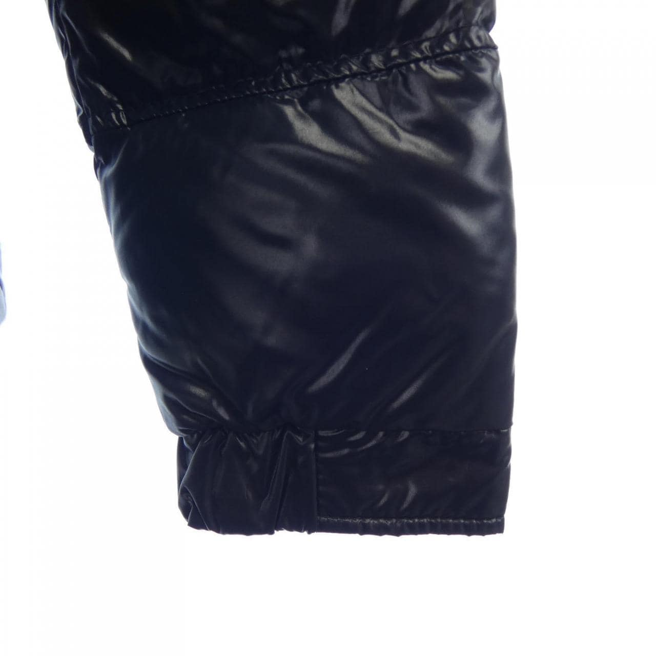 MONCLER蒙克勒羽绒服