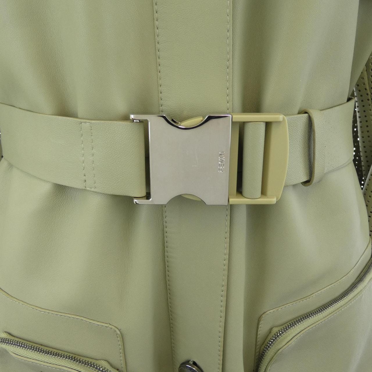 フェンディ FENDI FPS789 A7WL レザーコート