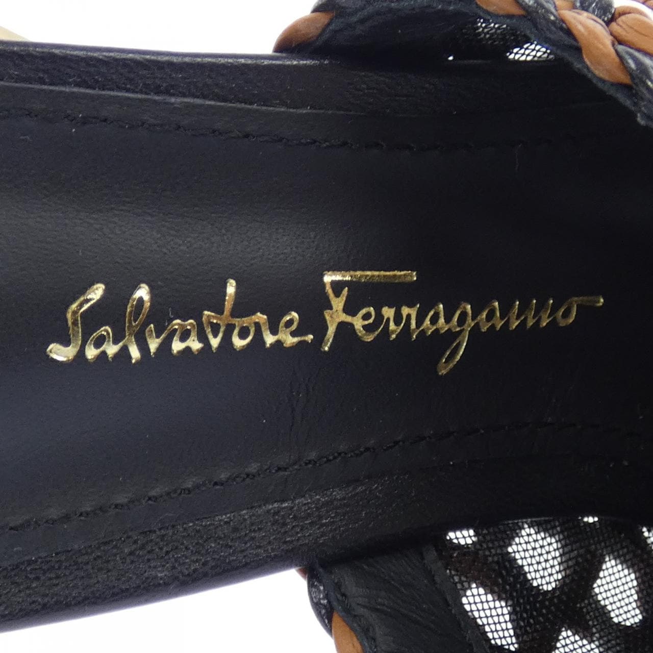 サルヴァトーレフェラガモ SALVATORE FERRAGAMO サンダル