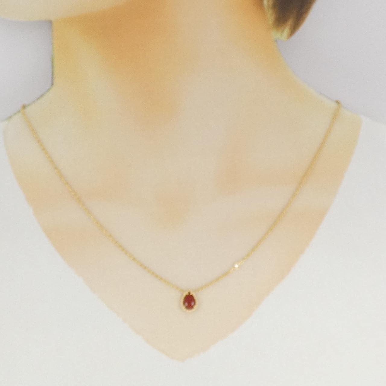 ブシュロン セルパンボエム ネックレス