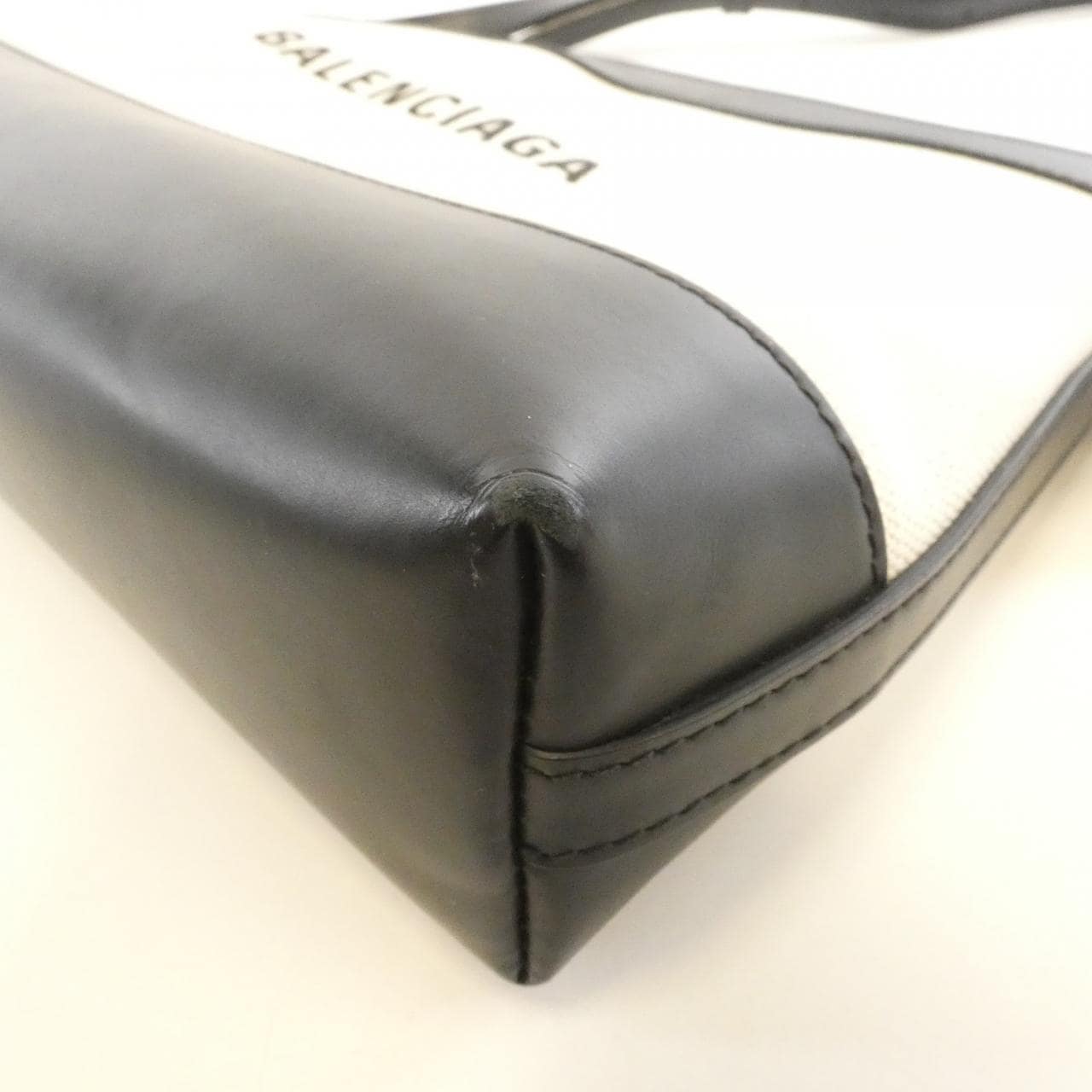 バレンシアガ 639497 ショルダーバッグ