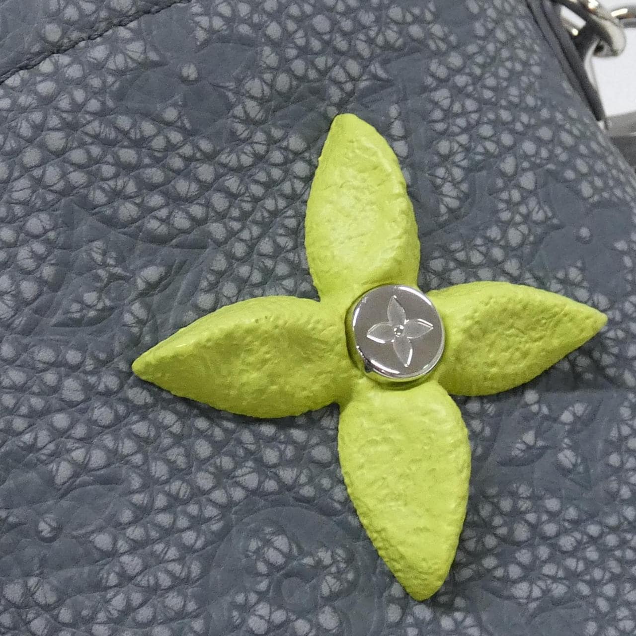 ルイヴィトン チョーク ポーチ 2022AW M81572 アクセサリーポーチ